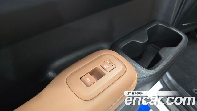 Hyundai Santafe 2025 — photo 19