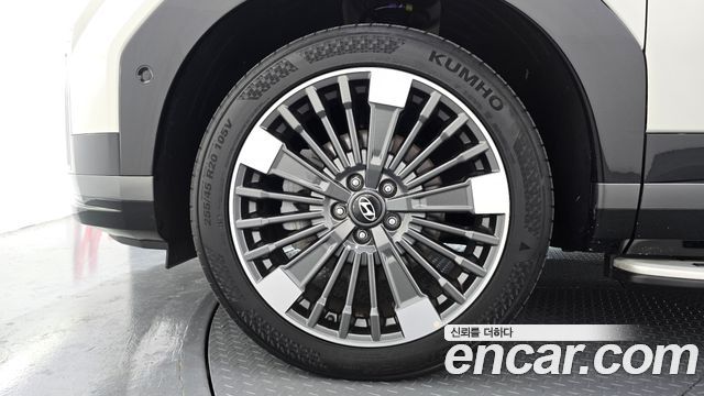 Hyundai Santafe 2025 — photo 5
