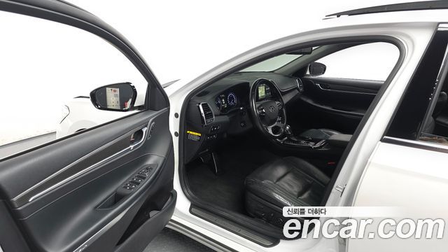 Hyundai Grandeur 2018 — photo 10