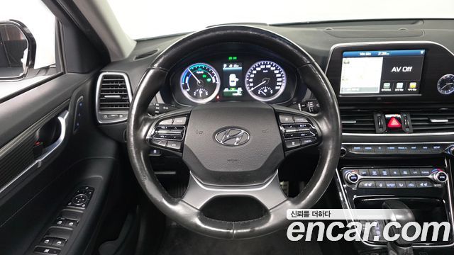 Hyundai Grandeur 2018 — photo 13
