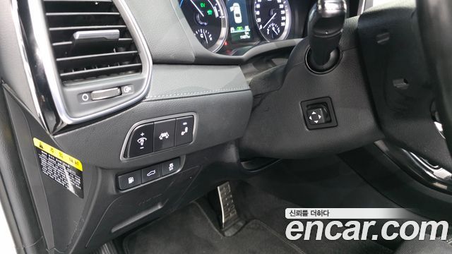 Hyundai Grandeur 2018 — photo 16