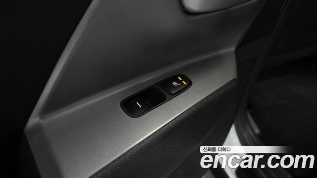 Kia Niro 2023 — photo 16