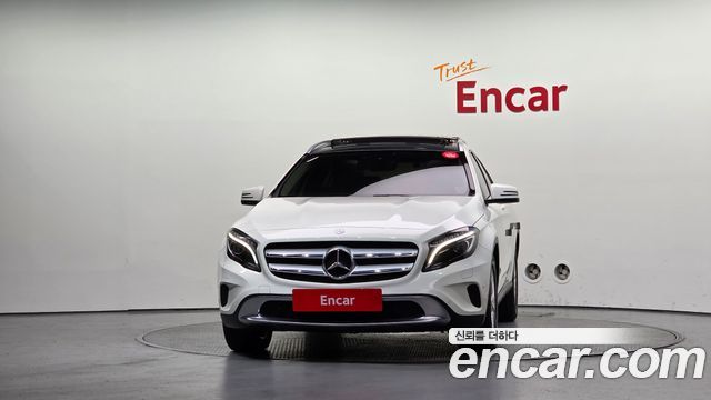Mercedes-Benz GLA-Class 2015 — photo 3