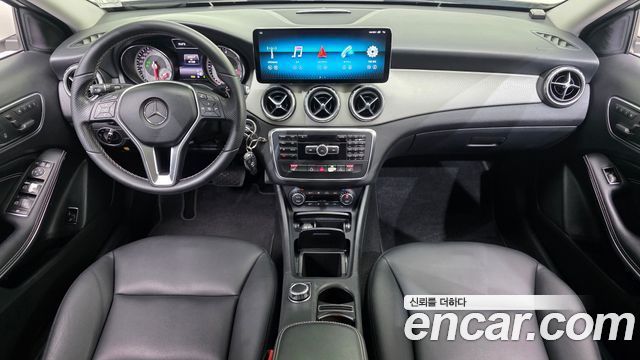 Mercedes-Benz GLA-Class 2015 — photo 7