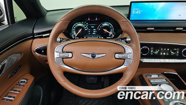 Genesis GV70 2022 — photo 19