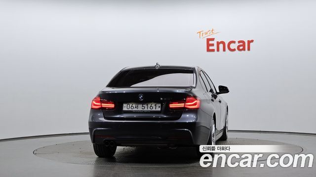 BMW 3-Series 2018 — photo 4