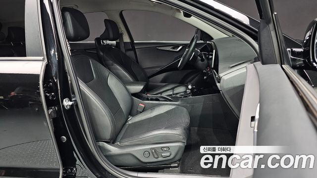 Kia Niro 2022 — photo 16