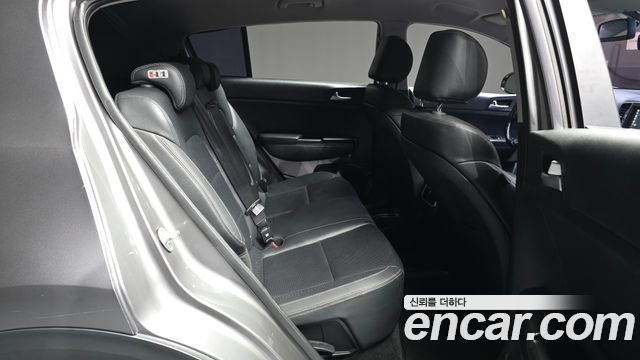 Kia Sportage 2017 — photo 12