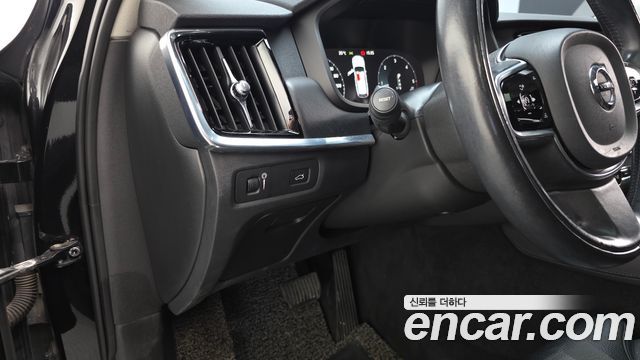 Volvo V90 2017 — photo 13