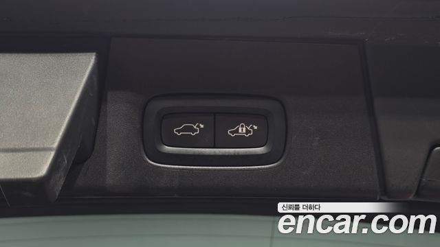 Volvo V90 2017 — photo 20