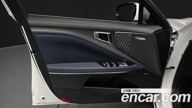 Kia K8 2025 — photo 14