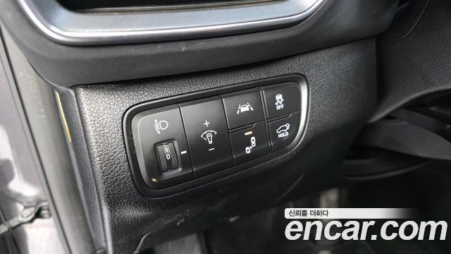 Hyundai Santafe 2019 — photo 23
