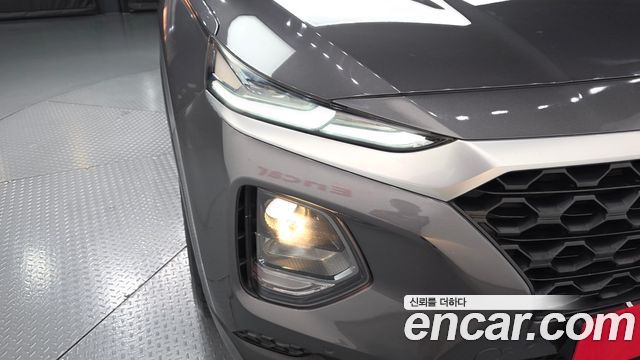 Hyundai Santafe 2019 — photo 8