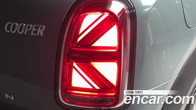 Mini Countryman 2023 — photo 9