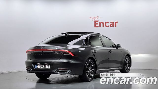 Hyundai Grandeur 2022 — photo 2
