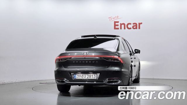 Hyundai Grandeur 2022 — photo 4