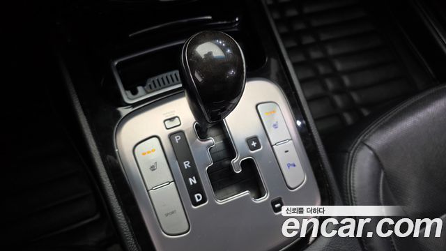 Hyundai Genesis 2014 — photo 9