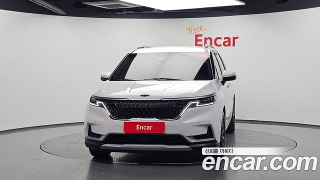 Kia Canival 2021 — photo 3