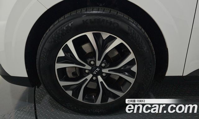 Kia Canival 2021 — photo 5