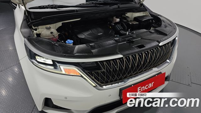 Kia Canival 2021 — photo 6