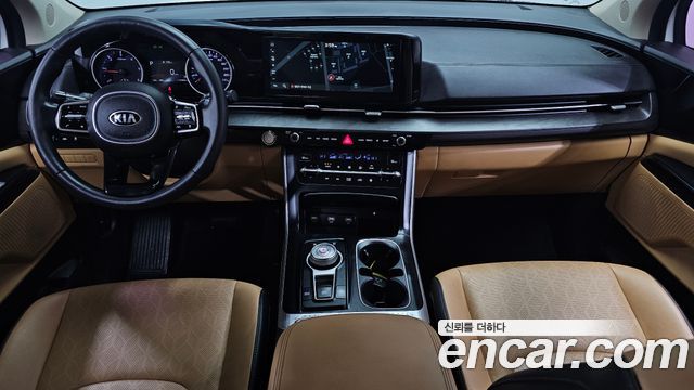 Kia Canival 2021 — photo 10