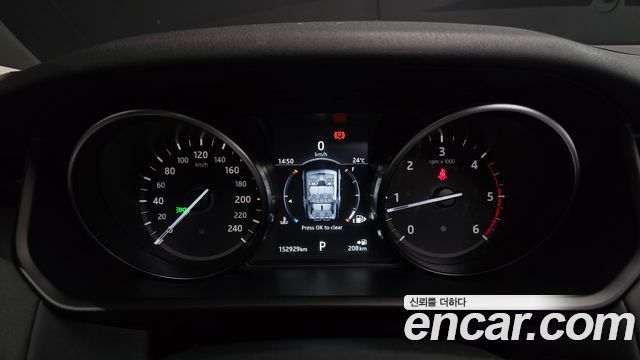 Land Rover Discovery 2018 — photo 8