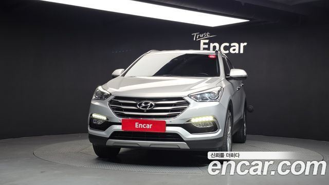Hyundai Santafe 2016 — photo 3
