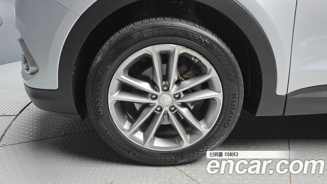 Hyundai Santafe 2016 — photo 5