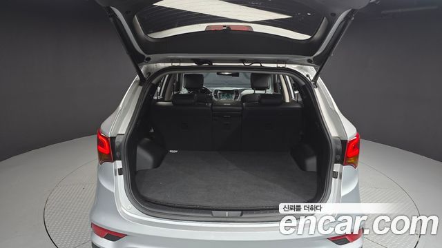 Hyundai Santafe 2016 — photo 20