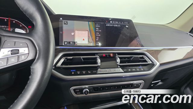 BMW X5 2022 — photo 12