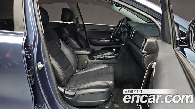 Kia Sportage 2016 — photo 16