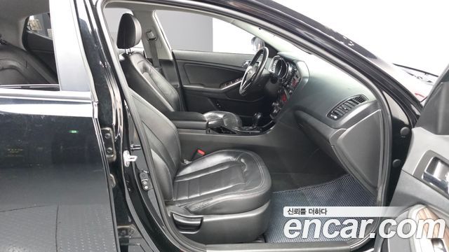 Kia K5 2013 — photo 17