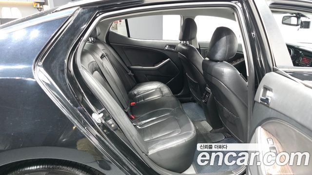Kia K5 2013 — photo 18