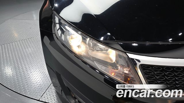 Kia K5 2013 — photo 8