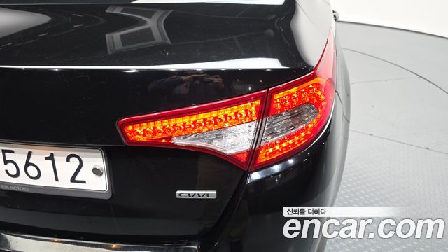 Kia K5 2013 — photo 9