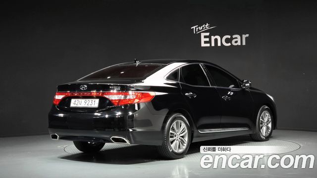 Hyundai Grandeur 2015 — photo 2