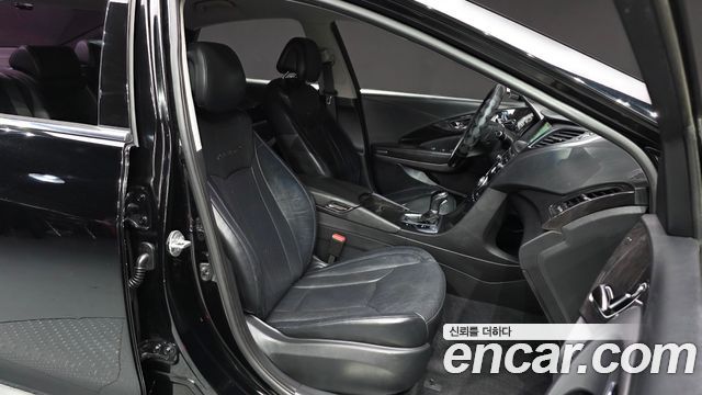 Hyundai Grandeur 2015 — photo 17