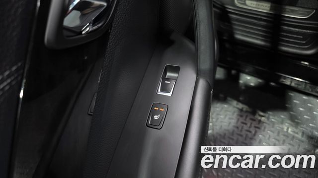 Hyundai Grandeur 2015 — photo 23