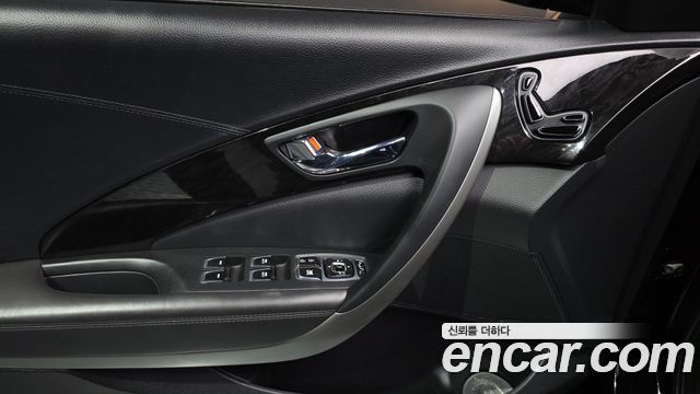 Hyundai Grandeur 2015 — photo 24