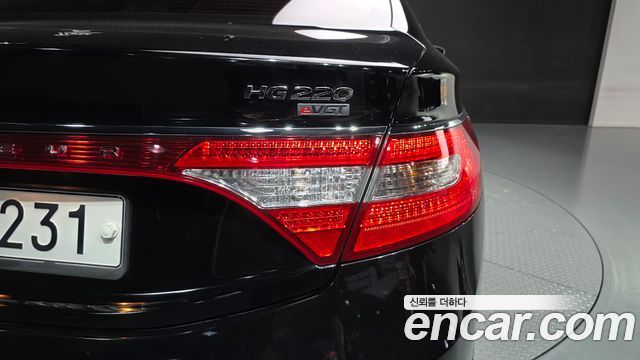 Hyundai Grandeur 2015 — photo 9