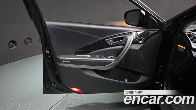 Hyundai Grandeur 2015 — photo 14