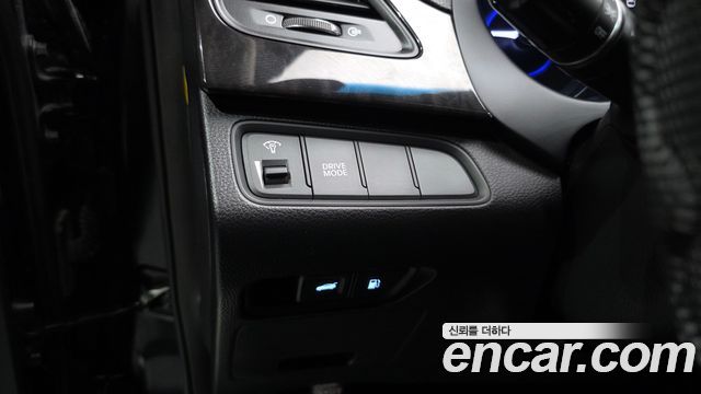 Hyundai Grandeur 2015 — photo 27