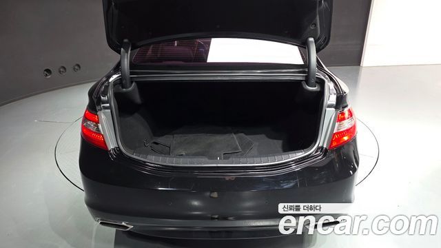 Hyundai Grandeur 2015 — photo 30