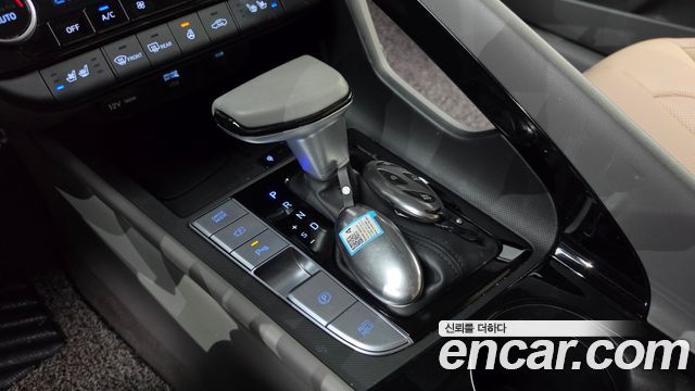 Hyundai AVANTE 2024 — photo 9