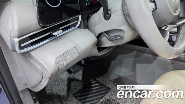 Hyundai AVANTE 2024 — photo 17