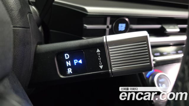 Hyundai Santafe 2024 — photo 12