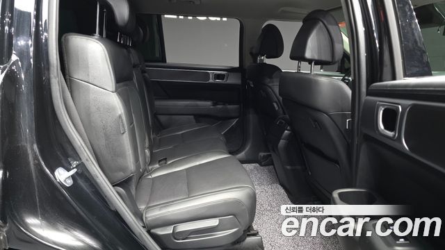 Hyundai Santafe 2024 — photo 18