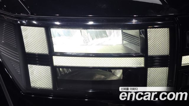 Hyundai Santafe 2024 — photo 8