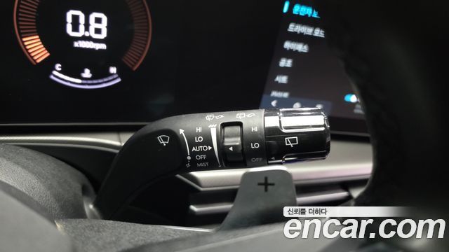 Hyundai Santafe 2024 — photo 30