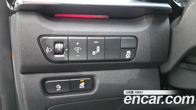 Kia Niro 2023 — photo 25